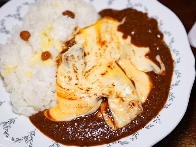 European Curry Tomato: Legendary Beef-Tongue Curry
