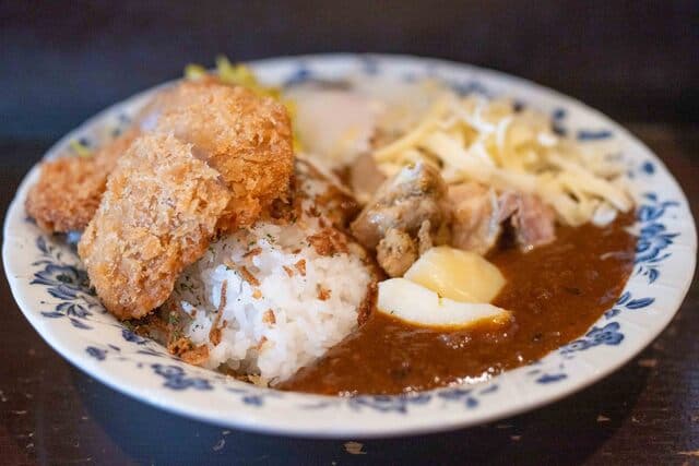 Hongoku Tei: Masterful Japanese Curry Counter