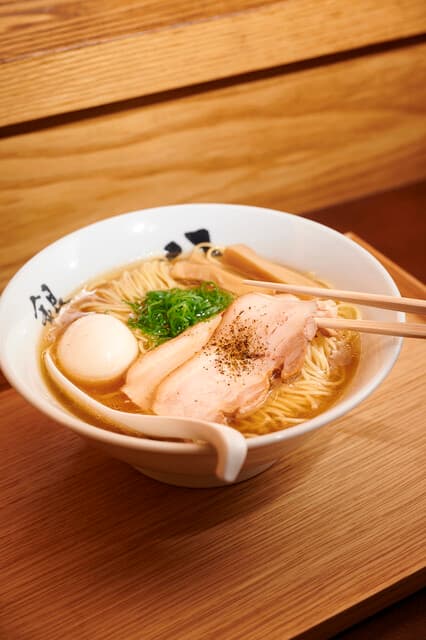 Ginza Hachigo: French-inflected Consommé Ramen