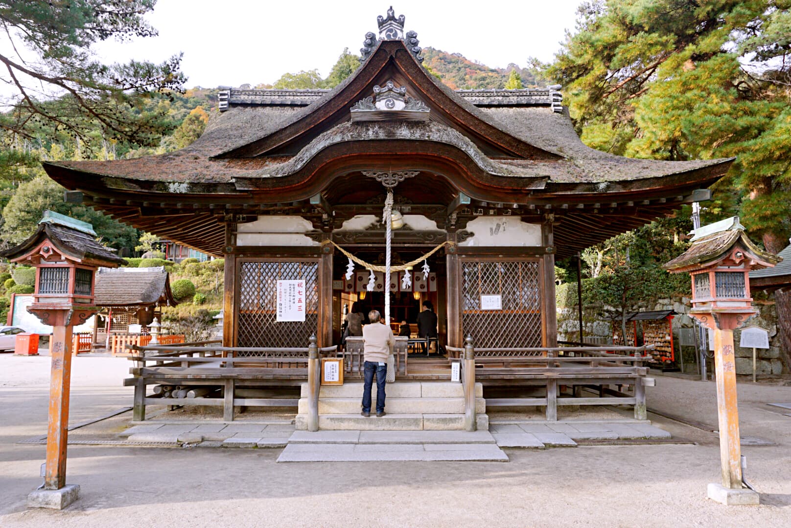 Shirahige Shrine