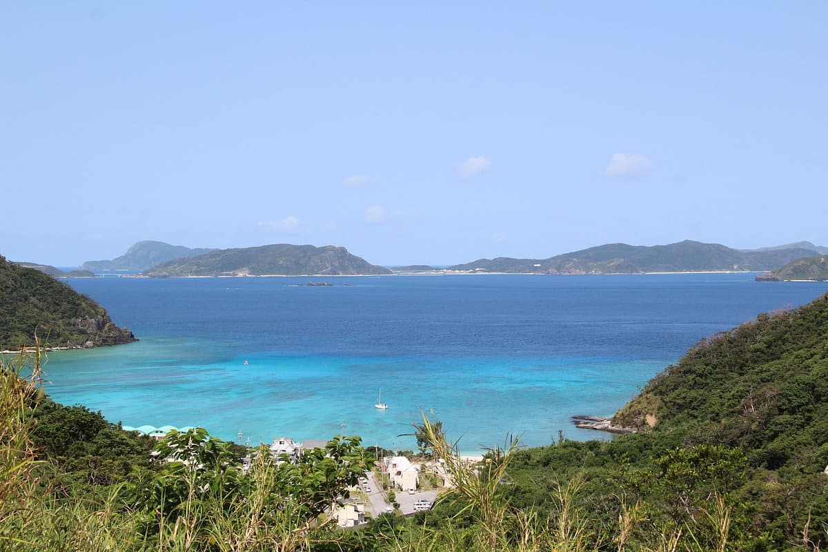 Tokashiku Beach