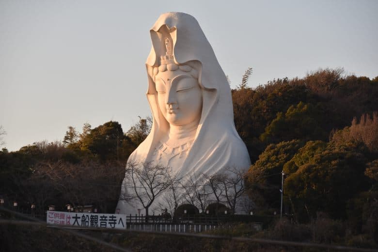 Ōfuna Kannon