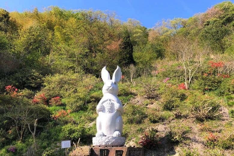Chokokuji Temple's Rabbit Kannon Statue cover image