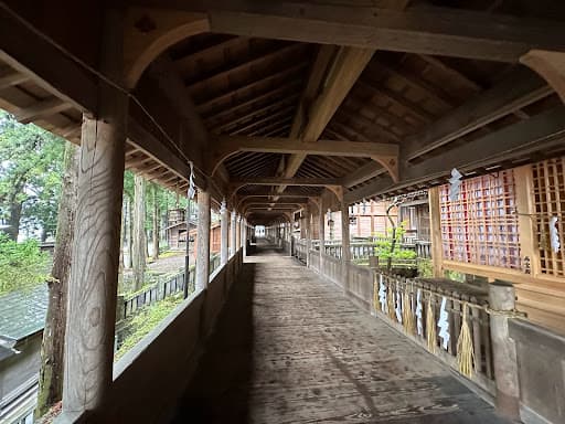 Suwa Taisha Kamisha Honmiya
