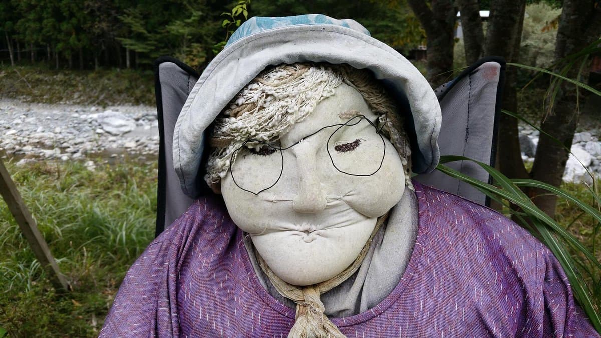 Nagoro Scarecrow Village