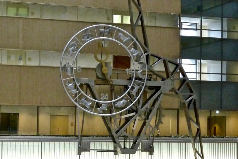 Yukku-Rhythm Pendulum Clock