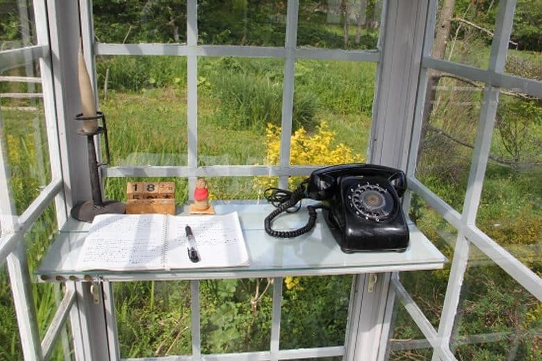 Wind Telephone