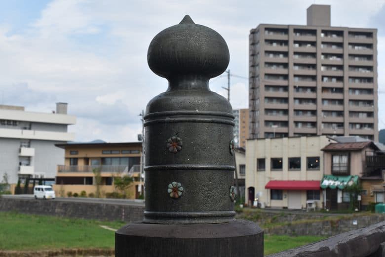 Bronze Finials on the Upper Bridge