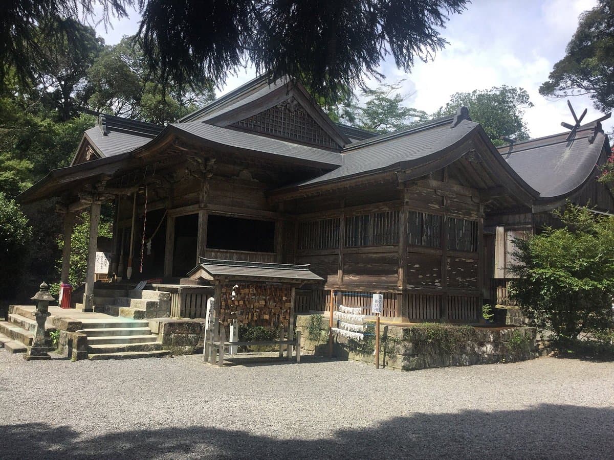 Tsuma Kirishima Shrine